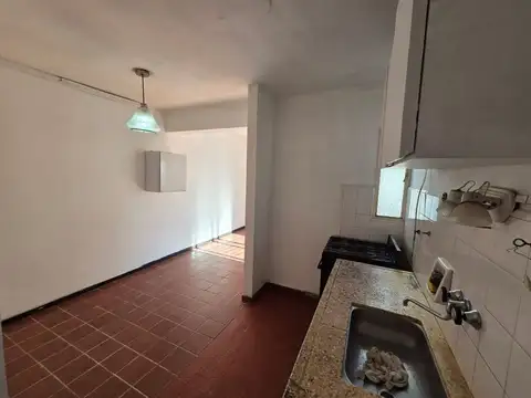 Depto Tipo Casa en Alquiler de 1 dormitorio
