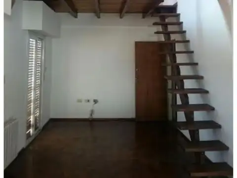 Terraza, Cochera, 2 dormitorios, 2 baños,