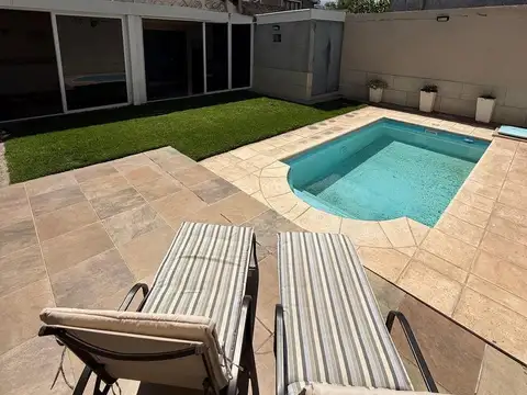 OPENHOUSE vende destacada propiedad en Barrio Alta Mendoza, Frente a Dalvian