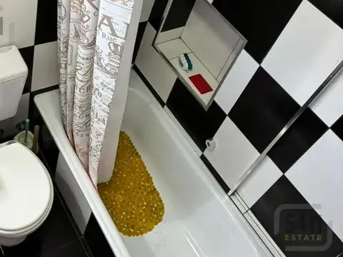 Depto Tipo Casa 3 ambientes con 2 baños