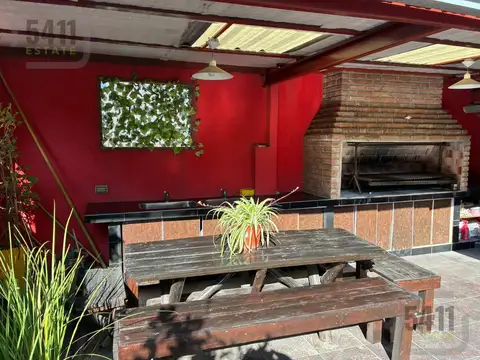 Venta PH 3 ambientes 1er piso al frente con terraza propia en San Telmo