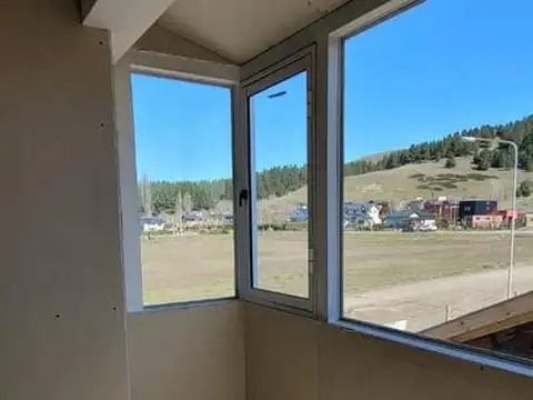 Casa duplex en venta - 2 dormitorios 1 baño - en construcción - 55mts2 - Junin De Los Andes