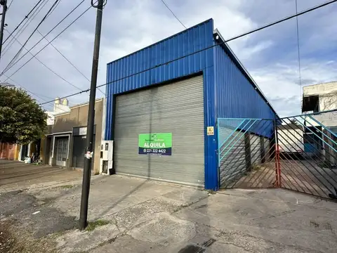 Av. 60 e/ 135 y 136 100