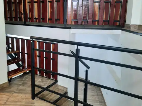Depto Tipo Casa en Alquiler de 2 dormitorios
