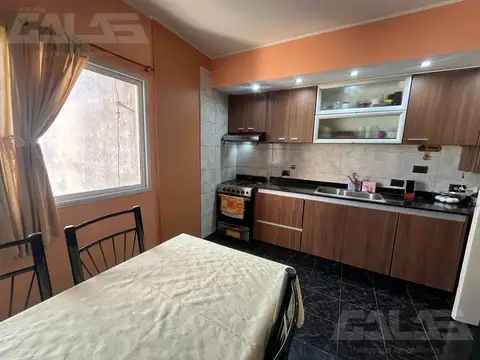 Departamento en Venta de 4 ambientes