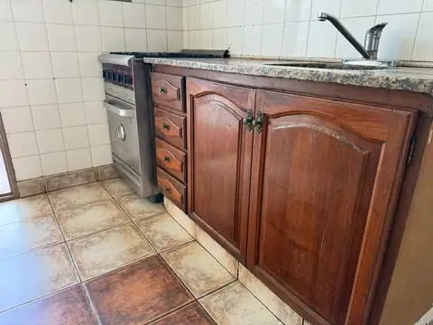 Departamento 4 ambientes -Venta en Wilde- Barrio C