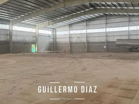 Nave Industrial en Francisco Alvarez