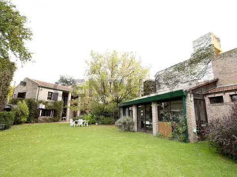 Casa en Venta de 5 dormitorios