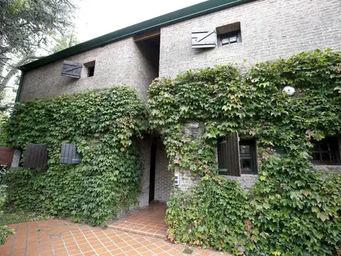 14 bis e/ 490 y 491 4000, Piso 0