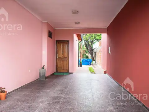 Casa en  Villa Castels 3/4 dormitorios