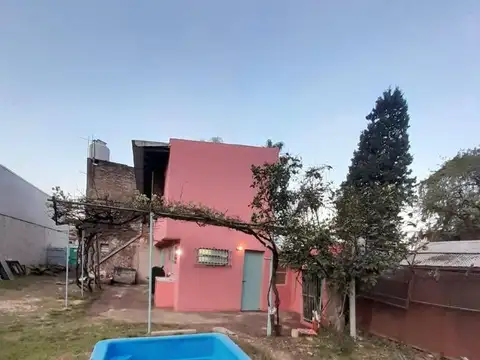 Dúplex en alquiler c/ cochera y parque en José C. Paz
