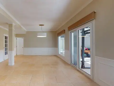 Casa en Venta con 1 cochera