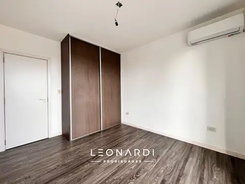 Departamento en Alquiler con 1 cocheras