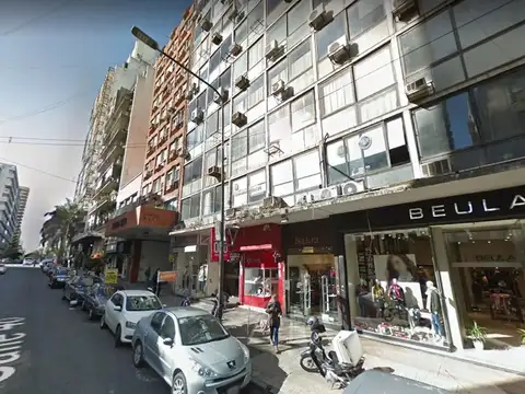 Oficina en 5° piso al frente 