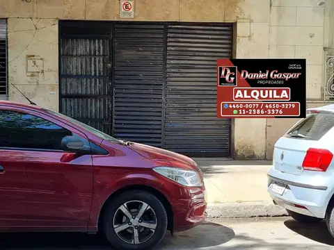 ALQUILER – AMPLIO GALPÓN/DEPÓSITO EN PARQUE PATRICIOS