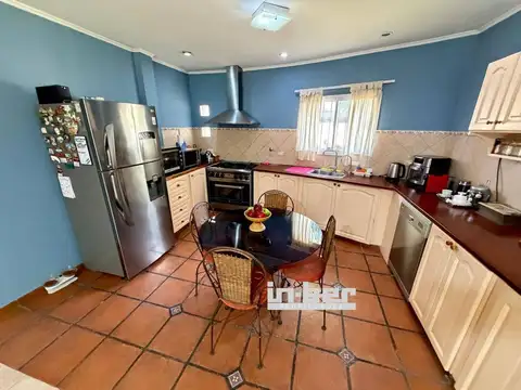 Casa - Venta - Argentina, Berazategui - Calle 314 2046
