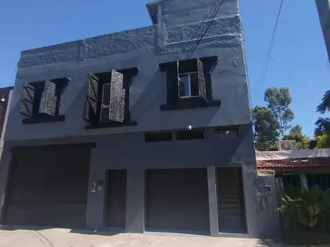 Casa 4 ambientes con 4 baños