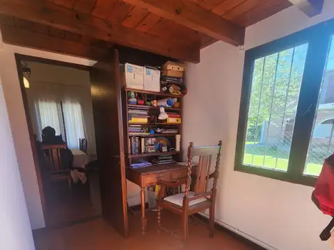 Jacaranda 100