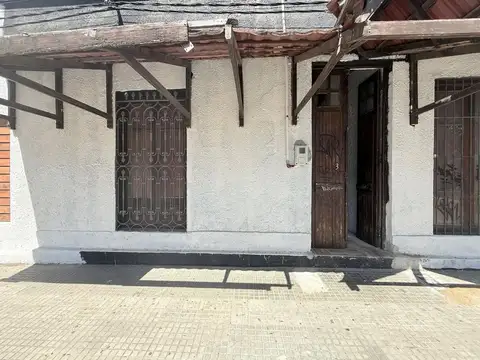 Local en Alquiler en Las Piedras, $U 13.000