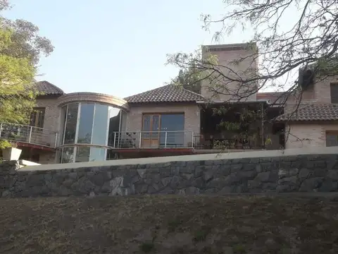 Casa en Venta de 8 dormitorios