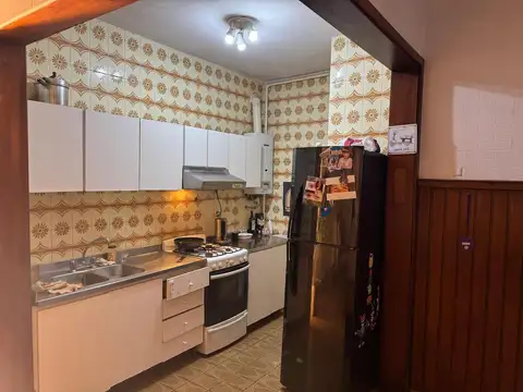 Casa en Alquiler con 1 cochera