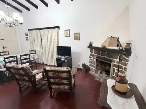 VENDO CASA 4 DORMI - PARQUE SIQUIMAN - GRAN LOTE