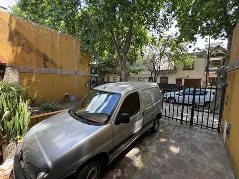 Casa en Venta en Villa del Parque, USD 205.000