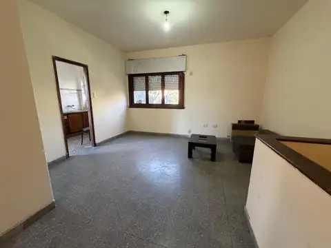 Venta PH de 3 ambientes con patio en Villa Dominico