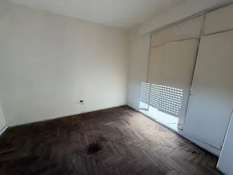 Venta PH de 3 ambientes con patio en Villa Dominico