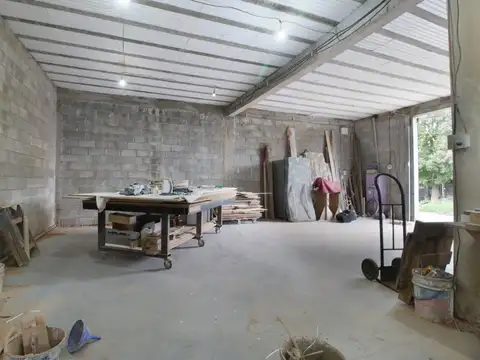 VENTA PILAR DEPOSITO/TALLER TERRENO PROPIO