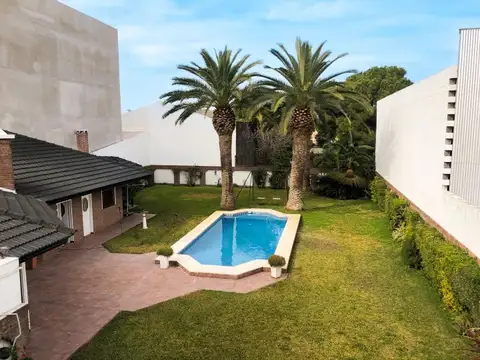 Venta Chalet 6 Ambientes, Villa Luzuriaga