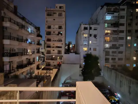 Valentín Gómez 3500, Piso 4