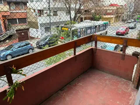Departamento de 3 amb con balcón