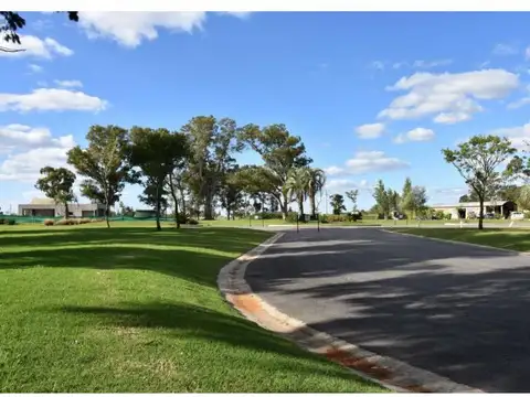Venta de lote interno en Barrio San Lucas canning san vicente