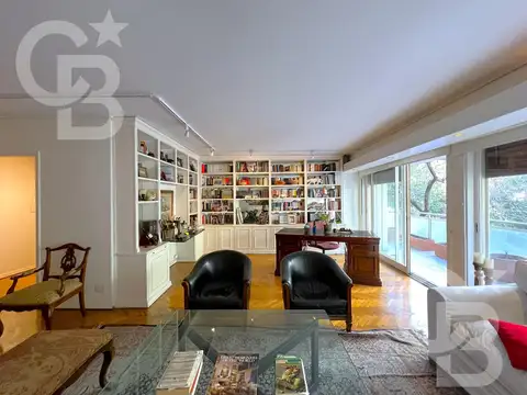 Departamento 8 ambientes con 2 baños