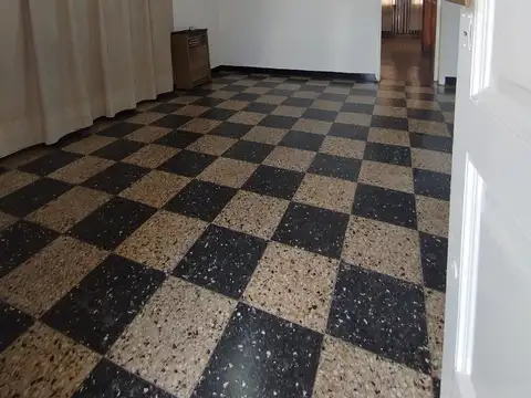 Depto Tipo Casa en Alquiler de 2 dormitorios