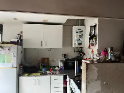 Depto Tipo Casa 4 ambientes con 1 baño