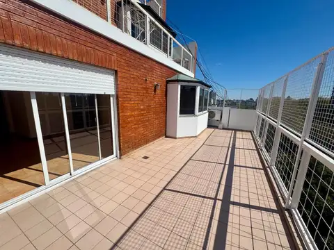Departamento 3 ambientes con 3 baños