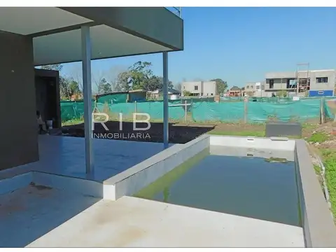 Casa en Venta en Pilar Del Este, USD 295.000