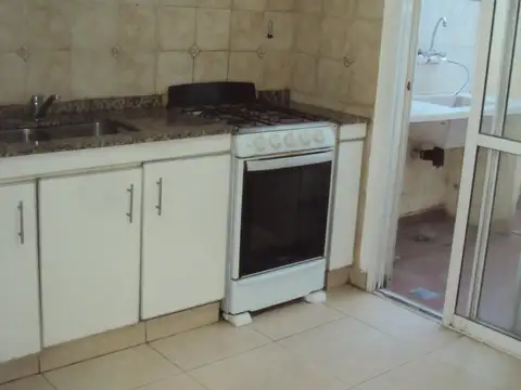 Depto Tipo Casa en Alquiler 25 años