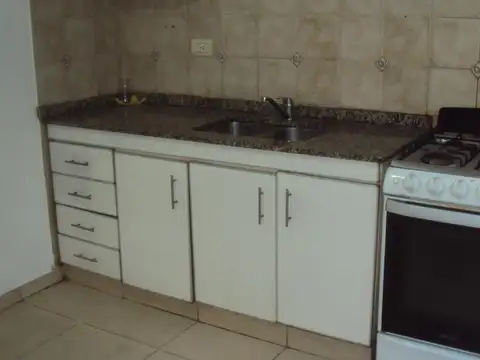 Depto Tipo Casa en Alquiler al Oeste