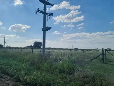 Terreno en Venta en Alvarez, USD 154.000