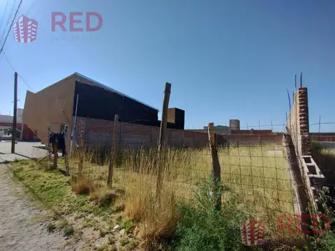 Vende Terreno Comercial