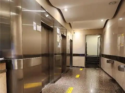 Oficina en Alquiler en Centro, $ 245.000