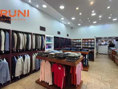 Local en Venta 60 años