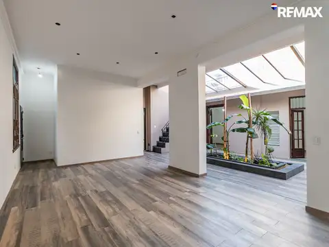 Casa a estrenar en Villa del Parque 7 amb con coch