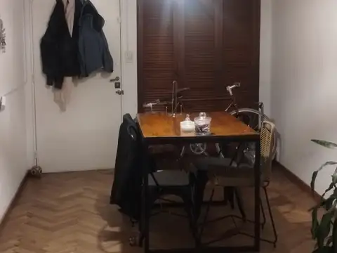 Entre Ríos 200, Piso 8