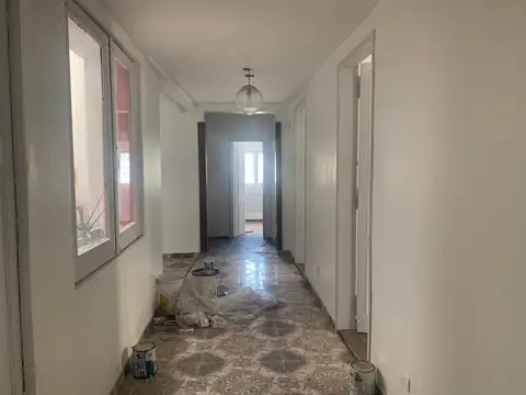 Rivadavia 1500 Inm Comercial 2 plantas /Terraza OPORTUNIDAD