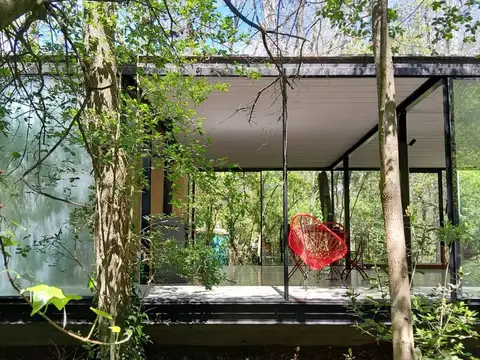 Casa 2 ambientes con 1 baño
