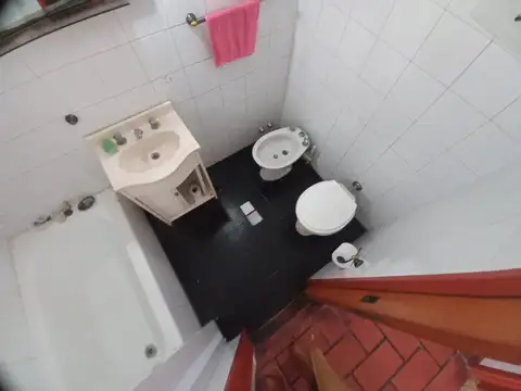 PH VENTA 3 AMBIENTES PLANTA BAJA EN  MERLO